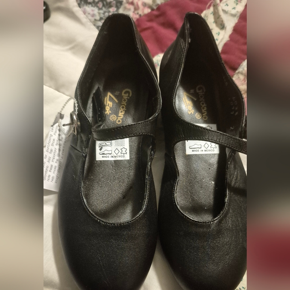 Leos By Giordano Black Tap Dance Shoes Sz.2 NWT